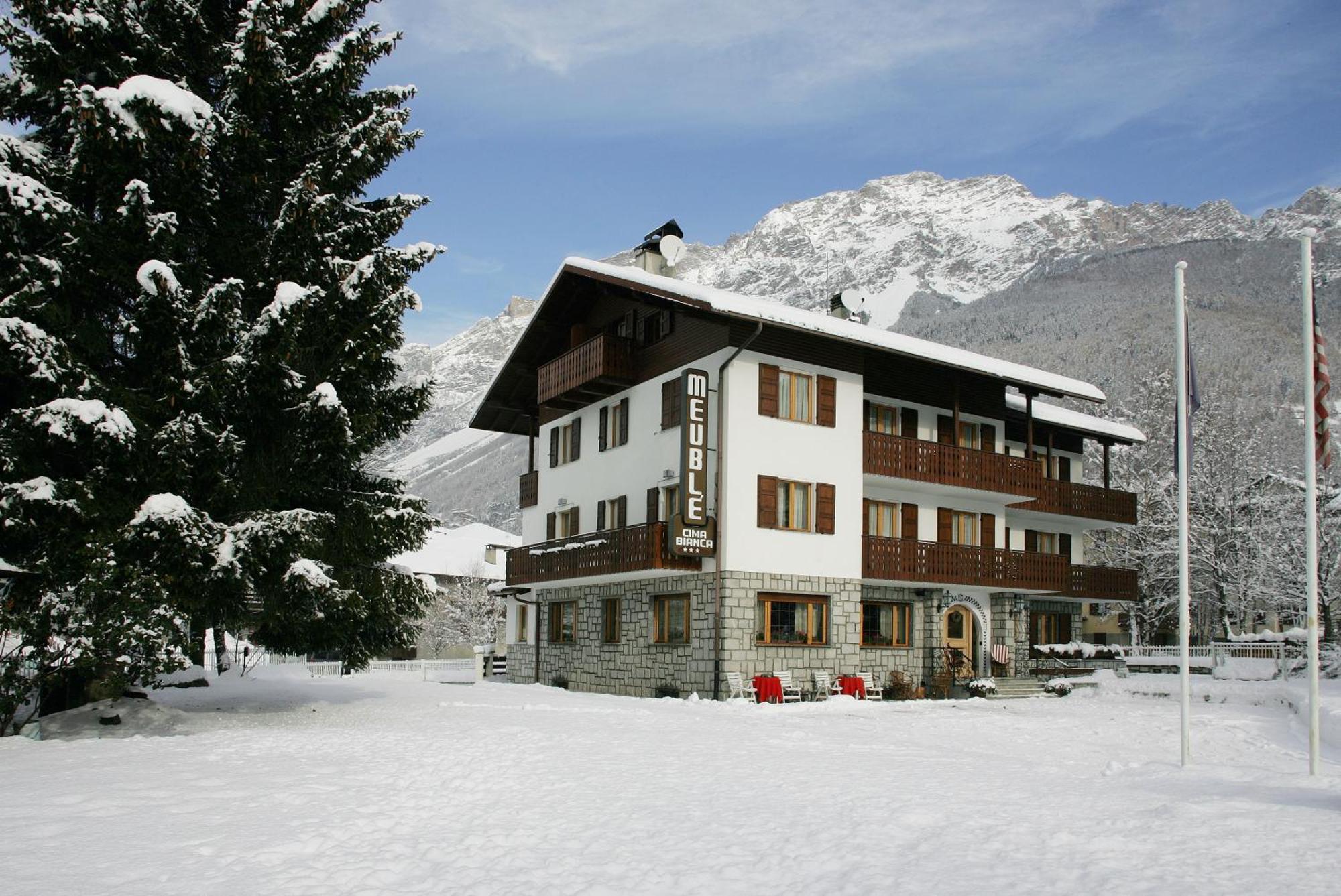 Meuble Cima Bianca Garni Bormio Exterior foto
