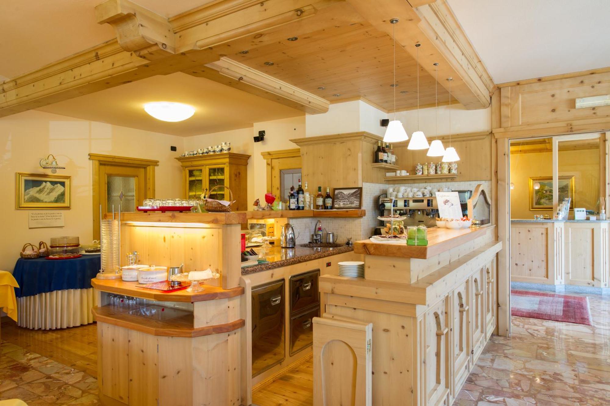 Meuble Cima Bianca Garni Bormio Exterior foto